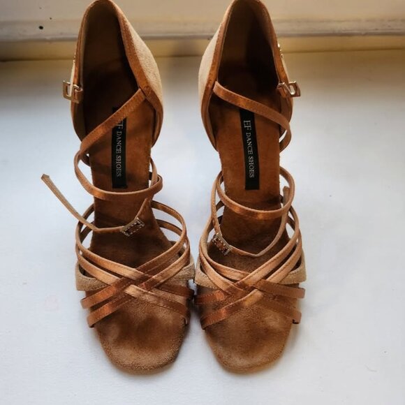 EF Latin dance shoes with a 3" straight heel - Picture 3 of 4